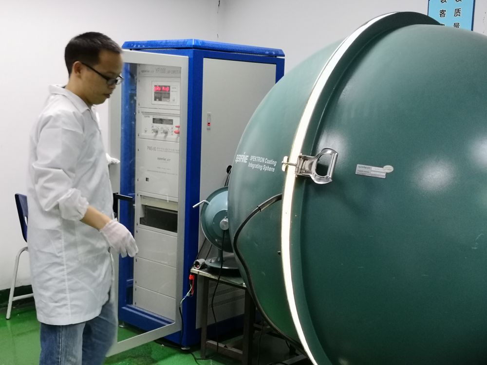 贝斯特光电的ＬＥＤ灯及灯具光电测试系统